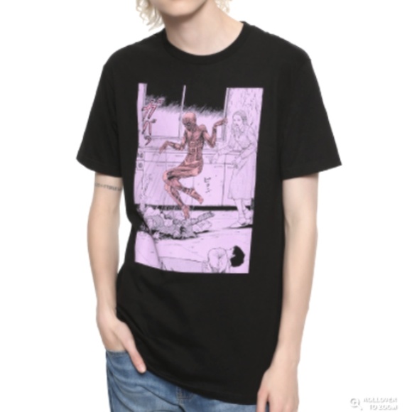 Junji Ito Other - Junji Ito Skin Float Black T-shirt Large